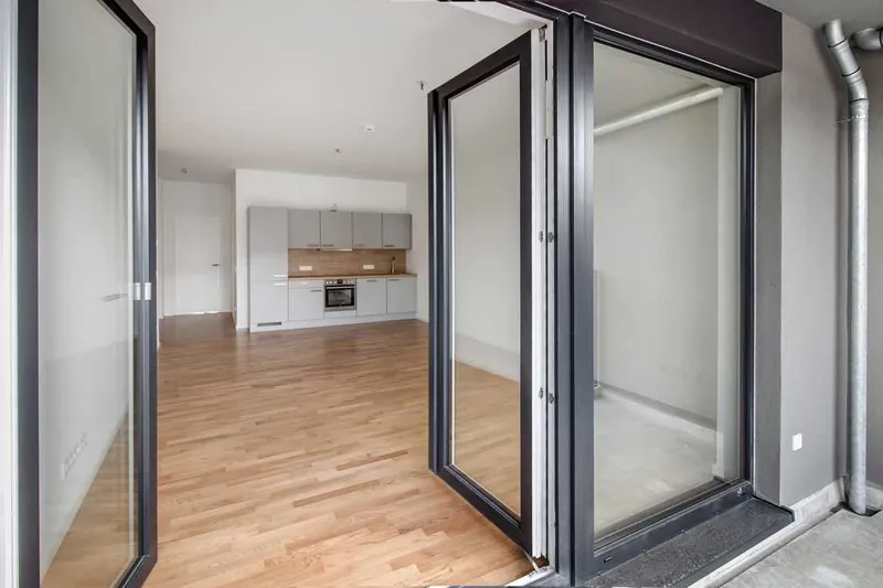 2-Zimmer-Wohnung mit Balkon und EBK-Einzug ab dem Januar — photo 1